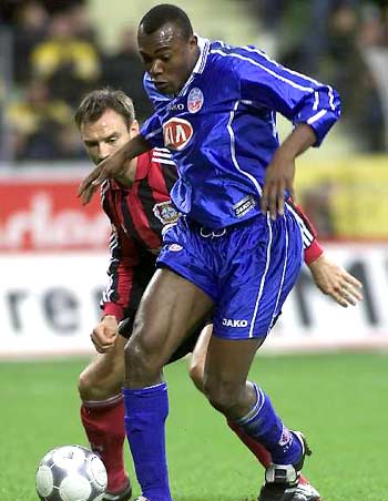 随着英超联 随着英超联